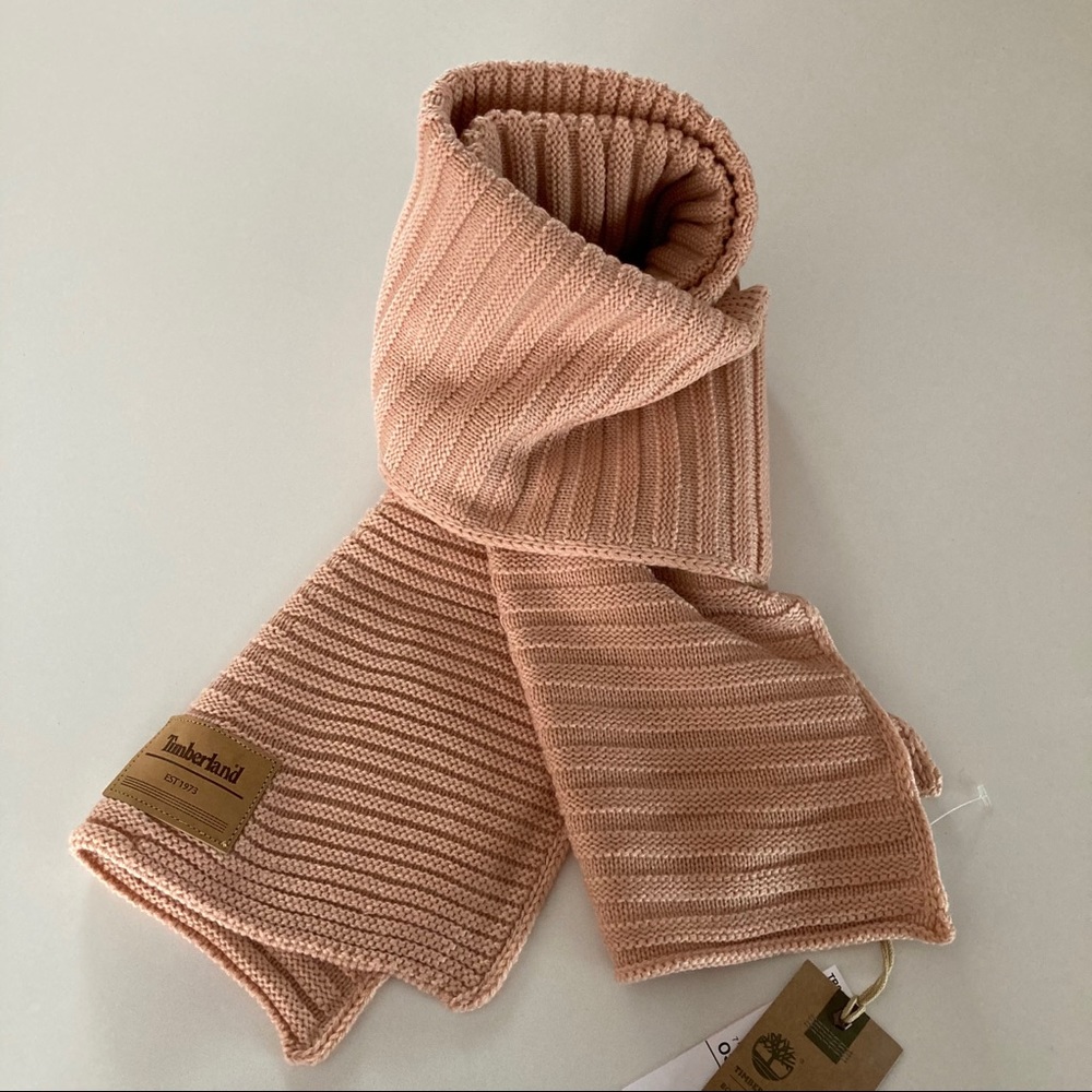 Timberland Women’s Light Blush Knit Scarf